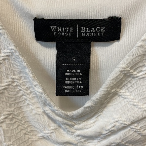 Beautiful never used top - Picture 2 of 4